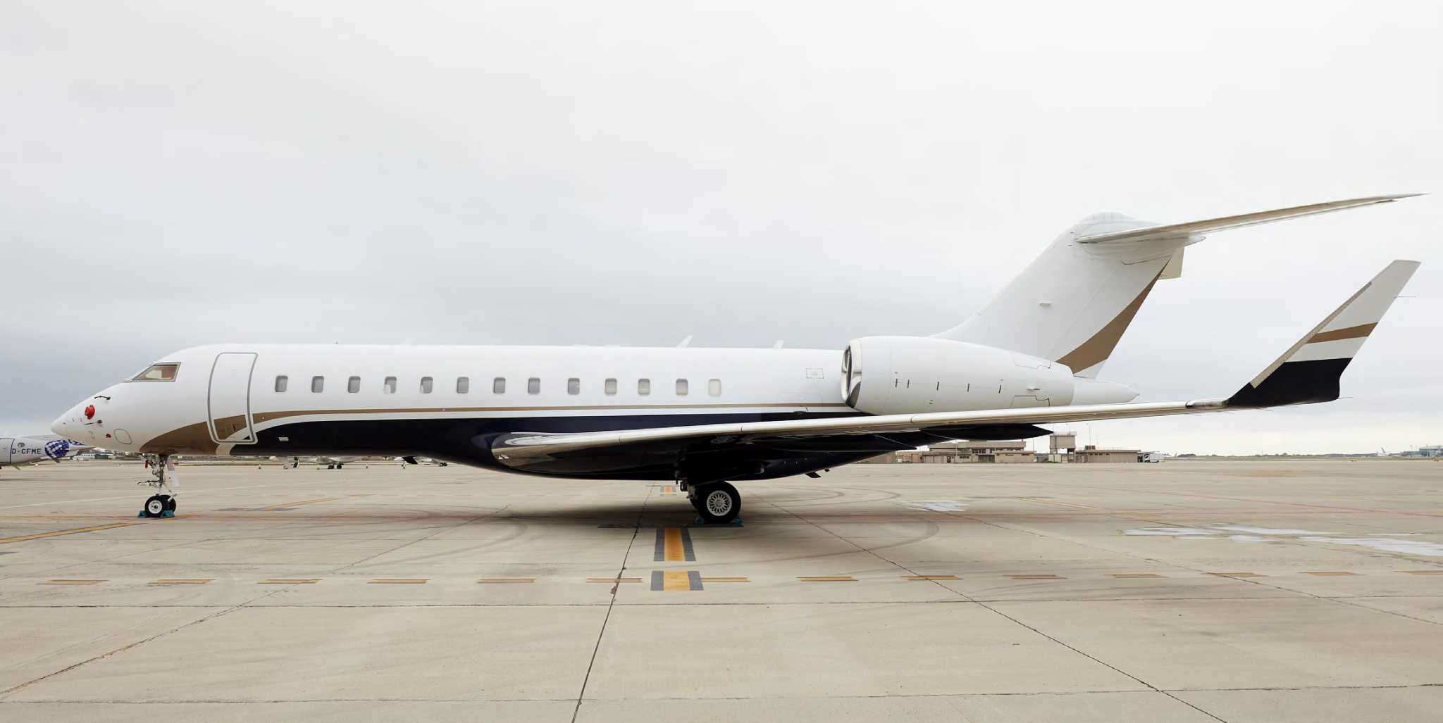 Image of tail N970BA