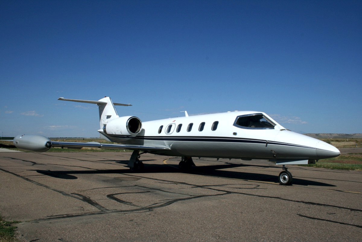Image of tail N97LE