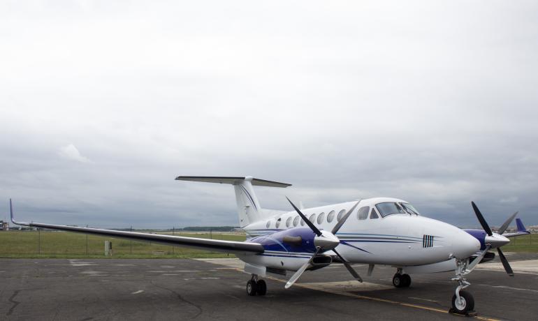 Image of tail N983AR