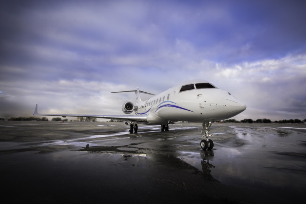 Image of tail N989RJ