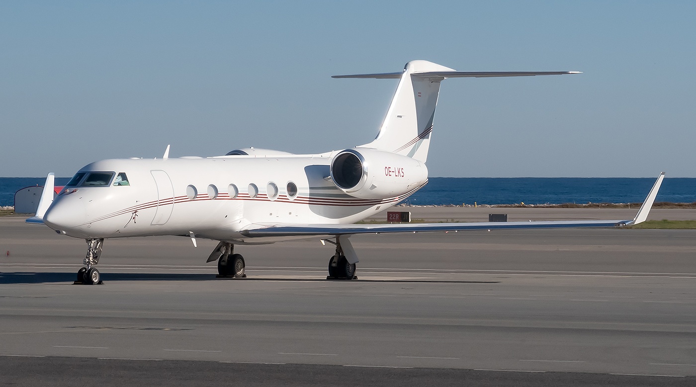 Image of tail N990SP