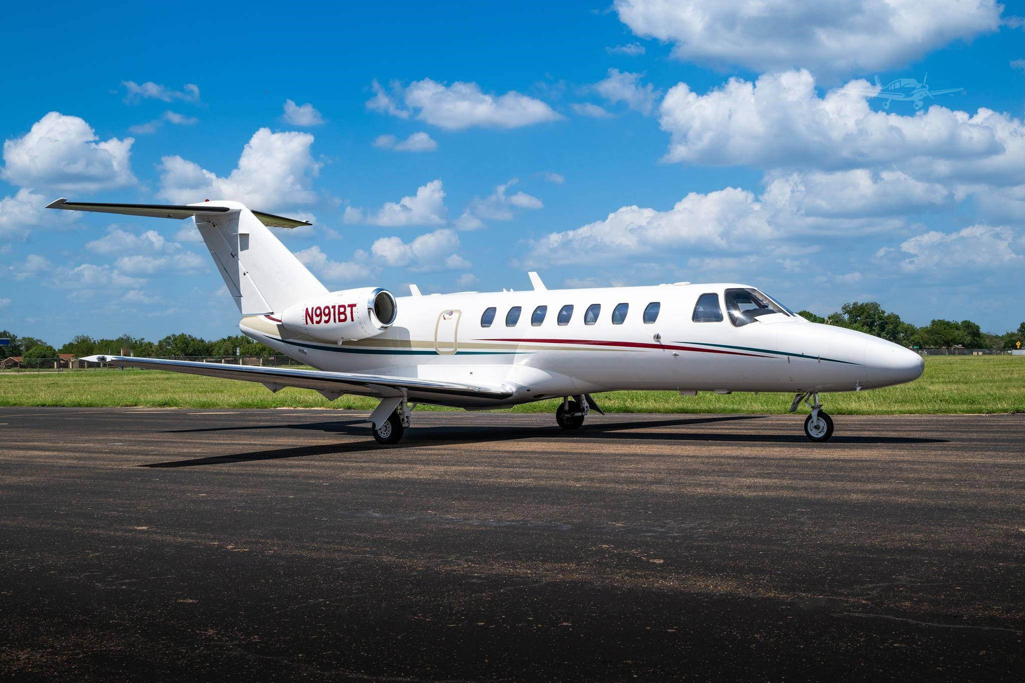 Image of tail N991BT