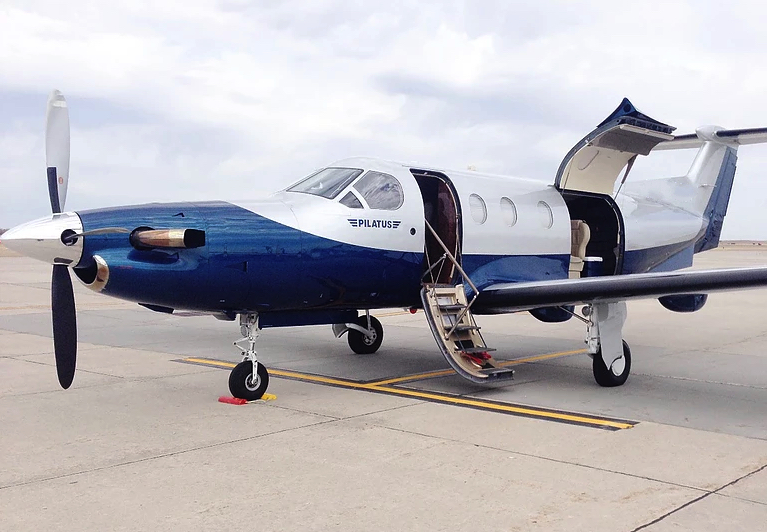Image of tail N996KF