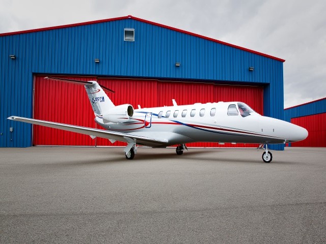 Image of tail N999JA
