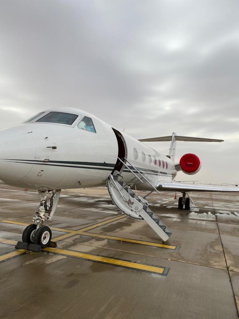 Image of tail N999NY