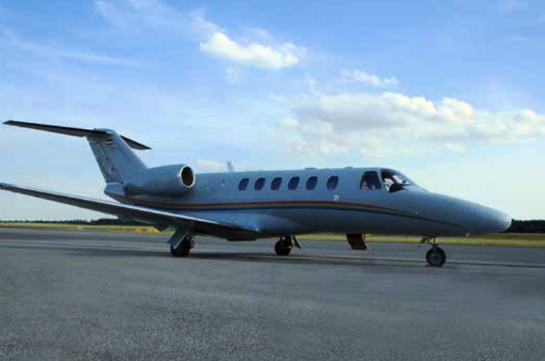 Image of tail OE-FHC
