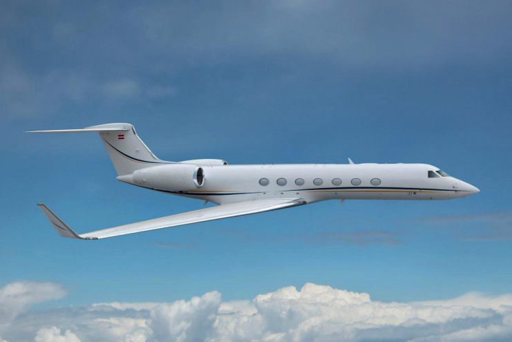 Image of tail OE-ISN