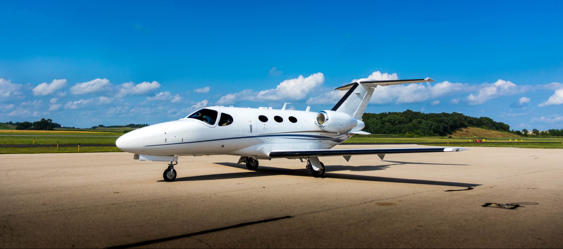 Image of tail VH-SQY